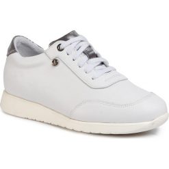 Sneakersy NIK - 05-0599-01-5-24-02 Biały. Białe półbuty damskie Nik, ze skóry. Za 249,00 zł.