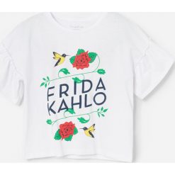Bawełniany t-shirt Frida Kahlo - Biały. Białe t-shirty damskie Reserved, bez wzorów, z bawełny, bez kołnierzyka. W wyprzedaży za 15,99 zł.