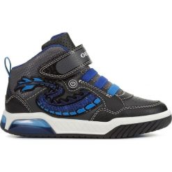 Geox tenisówki chłopięce świecące Inek 24 czarno-niebieskie. Niebieskie buty chłopięce sportowe Geox, bez zapięcia. Za 259,00 zł.