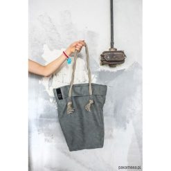 TOTE#1 marine. Szare torebki klasyczne damskie marki Pakamera, bez wzorów, marine, na ramię, bez dodatków. Za 230,00 zł.