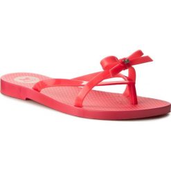 Japonki ZAXY - Fresh Top Fem 82089 Pink 90208 W285071 02064. Różowe klapki damskie Zaxy, bez wzorów, z tworzywa sztucznego, bez kołnierzyka. W wyprzedaży za 59,00 zł.