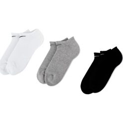 Zestaw 3 par niskich skarpet unisex NIKE - SX7673 901 Biały Czarny Szary. Szare skarpetki damskie Nike, bez wzorów, z elastanu. Za 39,00 zł.