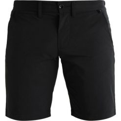 Peak Performance MAXWELL Krótkie spodenki sportowe black. Czarne spodenki i szorty męskie marki Peak Performance, z poliesteru, sportowe. Za 379,00 zł.