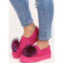 Fuksjowe Slip On Tassel. Różowe tenisówki damskie Born2be, z materiału. Za 49,99 zł.