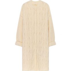Kardigan w kolorze kremowym. Białe kardigany damskie American Vintage, z wełny. W wyprzedaży za 357,95 zł.
