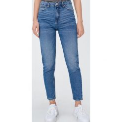 Jeansy mom fit ECO AWARE - Niebieski. Niebieskie jeansy damskie Sinsay, bez wzorów, z jeansu. Za 59,99 zł.
