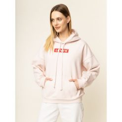 Bluza Levi's Graphic 2020 Hoodie 85280-0007. Różowe bluzy damskie Levi's®, s, bez wzorów, z bawełny, bez rękawów, bez kaptura. W wyprzedaży za 269,00 zł.