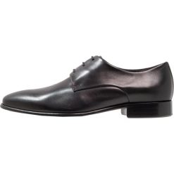Prime Shoes Eleganckie buty black. Czarne buty wizytowe męskie Prime Shoes, z materiału, na sznurówki. Za 799,00 zł.