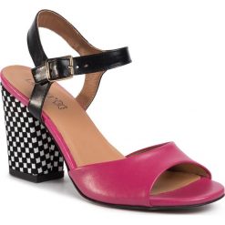 Sandały LASOCKI - 7542-03 Dark Pink. Różowe klapki damskie Lasocki, bez wzorów, ze skóry, bez obcasa. Za 199,99 zł.