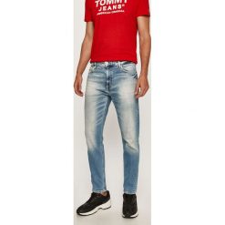 Tommy Jeans - Jeansy. Niebieskie jeansy męskie Tommy Jeans, bez wzorów. Za 449,90 zł.