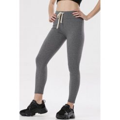 Ciemnoszare Legginsy Kallikea. Szare legginsy damskie Born2be, s, bez wzorów. W wyprzedaży za 39,99 zł.