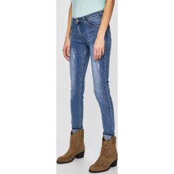 Answear - Jeansy. Niebieskie jeansy damskie ANSWEAR, s. W wyprzedaży za 79,90 zł.