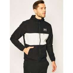 Wiatrówka Under Armour Ua Sportstyle 1329297. Czarne kurtki sportowe męskie Under Armour, m, bez wzorów, z poliesteru, bez kaptura, do biegania. W wyprzedaży za 169,00 zł.