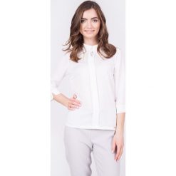 Koszule damskie: Elegancka biała koszula z ozdobą QUIOSQUE