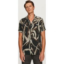 Emporio Armani - Koszula. Niebieskie koszule męskie Emporio Armani, xl, bez wzorów, z wiskozy, klasyczne, z klasycznym kołnierzykiem, z krótkim rękawem. W wyprzedaży za 349,90 zł.