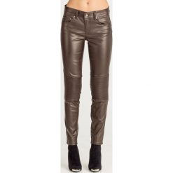 SPODNIE BIKER SLIM FIT BOTTOM UP LIU JO. Pomarańczowe spodnie damskie z elastanu. Za 419,40 zł.
