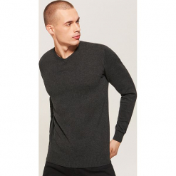 Sweter basic - Czarny. Czarne swetry klasyczne męskie marki House, l. Za 69,99 zł.