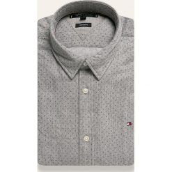 Tommy Hilfiger - Koszula. Szare koszule męskie TOMMY HILFIGER, s, bez wzorów, z bawełny, klasyczne, z klasycznym kołnierzykiem, z długim rękawem. W wyprzedaży za 179,90 zł.