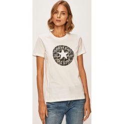 Converse - T-shirt. Białe bluzki damskie Converse, s, z nadrukiem, z bawełny, z okrągłym kołnierzem. W wyprzedaży za 79,90 zł.