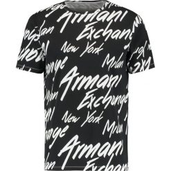 Armani Exchange Tshirt z nadrukiem black/italic. Czarne koszulki polo marki Armani Exchange, l, z materiału, z kapturem. Za 249,00 zł.
