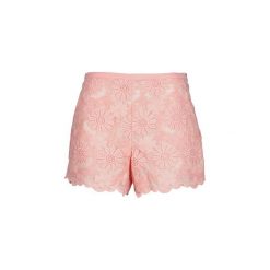 Szorty i Bermudy Manoush AFRICAN SHORT. Różowe bermudy damskie marki Manoush. Za 993,30 zł.