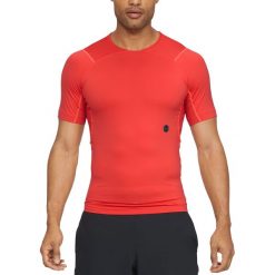 Under Armour RUSH™ Koszulka Czerwony. Czerwone podkoszulki męskie m, z elastanu, krótkie. Za 257,95 zł.
