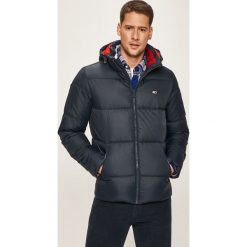 Tommy Jeans - Kurtka. Niebieskie płaszcze męskie Tommy Jeans, s, bez wzorów, z elastanu, krótkie, z kapturem. W wyprzedaży za 539,90 zł.