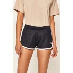 Fila - Szorty. Niebieskie szorty damskie Fila, s, z aplikacjami, z bawełny, casualowe. Za 189,90 zł.