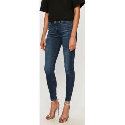 Noisy May - Jeansy Lucy. Niebieskie jeansy damskie Noisy May. Za 169,90 zł.