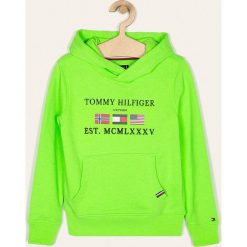 Tommy Hilfiger - Bluza dziecięca 128-176 cm. Zielone bluzy chłopięce TOMMY HILFIGER, z nadrukiem, z elastanu, bez rękawów, z kapturem. W wyprzedaży za 219,90 zł.