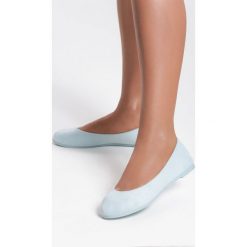 Niebieskie Balerinki Polite. Niebieskie baleriny damskie vices, z aplikacjami, bez obcasa, na płaskiej podeszwie. Za 39,99 zł.
