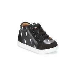 Buty Dziecko Shoo Pom BOUBA ZIP BOX. Czarne trampki chłopięce Shoo Pom, bez wzorów, bez zapięcia. Za 255,20 zł.