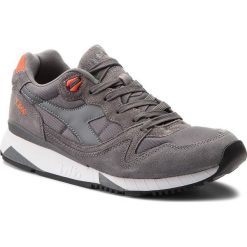Sneakersy DIADORA - V7000 Nyl II 501.170939 01 C6279 Steel Gray/Vermillion Ora. Szare sneakersy męskie Diadora. W wyprzedaży za 259,00 zł.