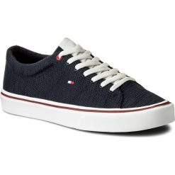 Tenisówki TOMMY HILFIGER - Lightweight Knit Sneaker FM0FM01349 Midnight 403. Niebieskie trampki męskie TOMMY HILFIGER, bez wzorów, z gumy, bez zapięcia. W wyprzedaży za 189,00 zł.
