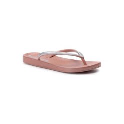 IPANEMA 82526. Różowe klapki damskie Ipanema. Za 79,99 zł.