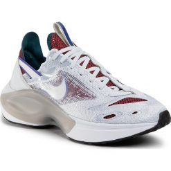 Buty NIKE - N110 D/MS/X AT5405 003 Pure Platinum/Rush Violet. Szare półbuty damskie Nike, bez wzorów, z tworzywa sztucznego, eleganckie, bez obcasa, na płaskiej podeszwie, bez zapięcia. W wyprzedaży za 539,00 zł.