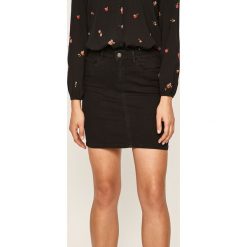 Vero Moda - Spódnica. Niebieskie spódniczki damskie Vero Moda, na co dzień, s, bez wzorów, z elastanu, casualowe, mini, proste. Za 69,90 zł.