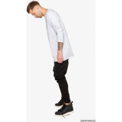 T-SHIRT BASIC white. Białe t-shirty męskie Pakamera, m, z aplikacjami, z elastanu, bez kołnierzyka, długie. Za 153,00 zł.