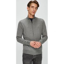 Tommy Hilfiger - Kardigan. Szare kardigany damskie marki TOMMY HILFIGER, xxl, z bawełny. W wyprzedaży za 359,90 zł.