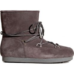 Buty MOON BOOT FAR SIDE LOW SUEDE. Czarne buty trekkingowe damskie na zimę. W wyprzedaży za 704,00 zł.