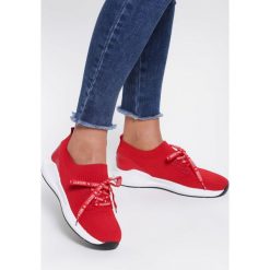Czerwone Buty Sportowe Epilog. Czerwone buty sportowe damskie Inny, z nadrukiem, sportowe. Za 59,99 zł.