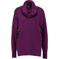 Swetry klasyczne damskie: mbyM Sweter dark purple