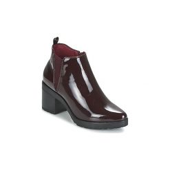 Botki Moony Mood FLOUGO. Czerwone botki damskie marki Moony Mood, bez obcasa, bez zapięcia. Za 179,30 zł.