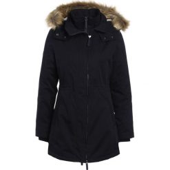 Superdry Parka super dark navy/cream borg. Niebieskie płaszcze damskie Superdry, m, bez wzorów, z bawełny, bez kaptura. W wyprzedaży za 554,25 zł.