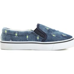 Zielone Slip On Dot On Sky. Zielone trampki i tenisówki damskie Born2be, z materiału. Za 19,99 zł.