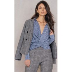 NA-KD Top Pleated Overlap - Blue. Niebieskie topy damskie NA-KD, bez wzorów, z poliesteru, bez kołnierzyka. W wyprzedaży za 40,18 zł.