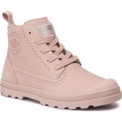 Trapery PALLADIUM - London Lp Th W 96468-612-M Rose Dust. Różowe trapery damskie Palladium, ze skóry, klasyczne. W wyprzedaży za 309,00 zł.