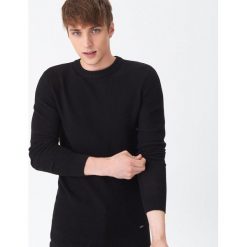 Sweter basic - Czarny. Czarne swetry damskie House, s. W wyprzedaży za 59,99 zł.