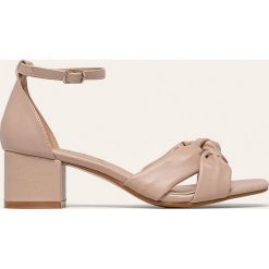 Answear - Sandały Lily Shoes. Różowe sandały damskie ANSWEAR, bez wzorów, ze skóry ekologicznej, bez obcasa, na obcasie, na klamry. Za 119,90 zł.