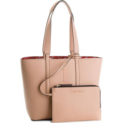 Torebka CALVIN KLEIN - Inside Out Med Shopp K60K604367 901. Brązowe torebki klasyczne damskie Calvin Klein, ze skóry ekologicznej, duże. Za 599,00 zł.